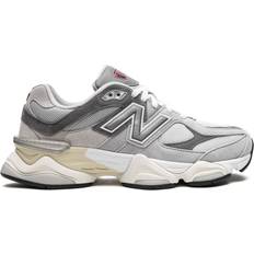 New Balance Women Sneakers New Balance 9060 - Rain Cloud/Castlerock/White