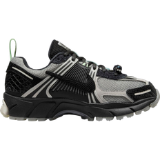 Nike Vomero 5 GS - Photon Dust/Black/Vapour Green/Black