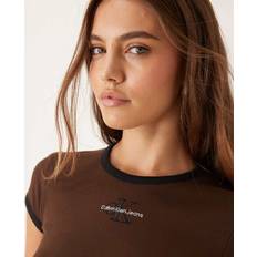 Brown T-shirts Calvin Klein Jeans Monologo Baby Tee - Dark Brown