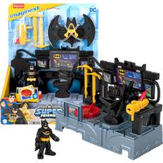 Batman imaginext Fisher-Price Imaginext DC Super Friends Bat Command Center Playset With Lights & Batman Figure
