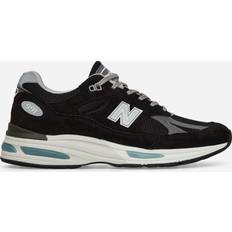 New Balance Made in UK 991v2 - Black/Grey Suede/Mesh