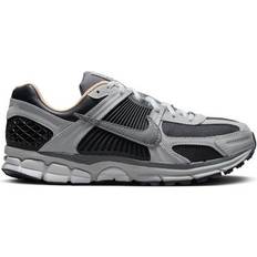 Nike Zoom Lenkkarit Nike Zoom Vomero 5 M - Dark Smoke Grey/Light Smoke Grey/Smoke Grey