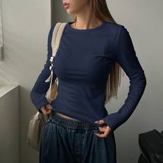 Simple Solid Color Long Sleeve Fitted T-Shirt - Casual Wear