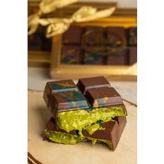 Food & Drinks Dubai Chocolate Bar Pistachio Knafeh 200 GR