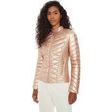 Guess Nainen Vaatteet Guess Daunenjacke New Vona - Rose