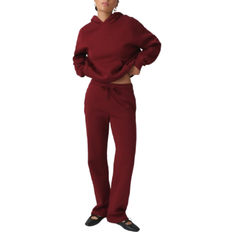 Gina Tricot Basic Straight Sweatpants - Dark Red