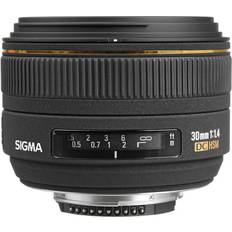 SIGMA 30 mm F / 1.4 DC HSM Attacco