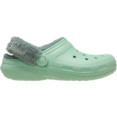 Green Outdoor Slippers Crocs Classic Fuzz Lined - Spearmint