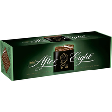 Cheap Confectionery & Biscuits Nestlé After Eight Dark Mint Chocolate 300g