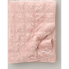 Staycation Pleasent Sängöverkast Rosa (260x260cm)