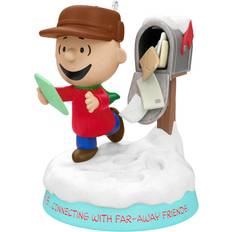 Hallmark Keepsake The Peanuts Gang Skiing Snoopy with Pull-String 2022 Multicolour Christmas Tree Ornament 8.3cm