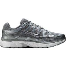 Nike p 6000 Nike P-6000 - Metallic Cool Grey/White/Wolf Grey/Cool Grey