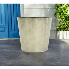 Pots, Plants & Cultivation Homeroots 11 Gray Recycled Plastic Indoor Outdoor Pot Planter
