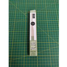 Love Beauty & Planet Bamboo Charcoal Toothbrush Soft Pièce