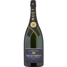 Vine Moët & Chandon Nectar Imperial Demi Sec Magnum Chardonnay, Pinot Meunier, Pinot Noir Champagne