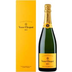 Wines Veuve Clicquot Champagne Brut 750 ml