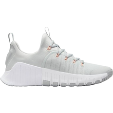 Nike w nike metcon 9 NIKE Free Metcon 6 W - Photon Dust/Light Smoke Grey/Summit White/Metallic Silver