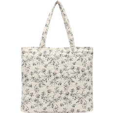 Quilted Shopper - White Flower