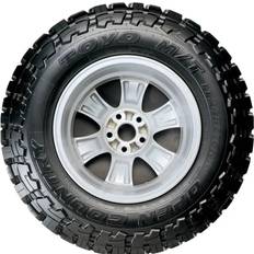 P (150 km/h) Car Tyres Toyo OPEN COUNTRY M/T (235/85 R16 120/116P)