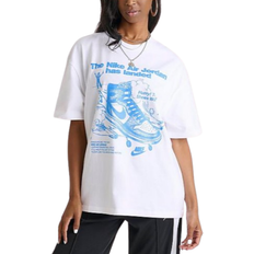 Nike Oversize T-shirts Nike Jordan Women's Oversized Graphic T-shirt - White