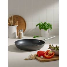Black Pro Frying Pan 32 cm