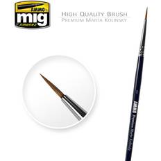 Vallejo Premium Marta Kolinsky Round Brush