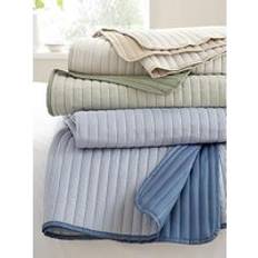 Bedspreads Catherine Lansfield Stripe One Size Bedspread Green