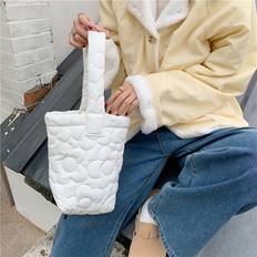 Cheap Bucket Bags Dinamr Floral Quilted Bucket Bag - White