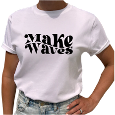 Lovely Text Make Waves T-shirt - White