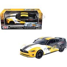 Motormax 2018 Ford Mustang GT 38 White and Matt Black with Yellow Graphics "GT Racing" Series 1/24 Diecast Model Car
