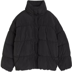 H&M Quilted Puffy Jacket - Negro