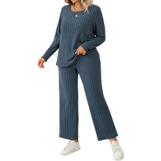 Shein 2pcs/Set Fitted Casual Thermal Ribbed Fleece Long Sleeve Top And Pants Set, With Built-In Padded Bra