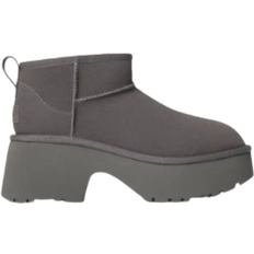 UGG Classic Ultra Mini New Heights Boot - Charcoal