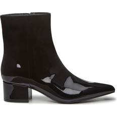 Patent Leather Boots Marc Fisher Gismo - Black