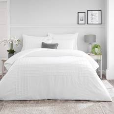 Dunelm Jessa Pintuck & Duvet Cover White (260x220cm)