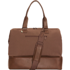 Leather Weekend Bags Béis The Convertible Weekender in Maple