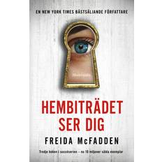 Deckare, Thrillers & Mysterier Böcker Hembiträdet Ser Dig (Inbunden, 2025)