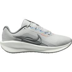 Sportschoenen Nike Downshifter 13 Womens Running Shoes - Grå/Rosa