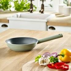 Dunelm Cast Aluminium Frying Pan 20 cm Green