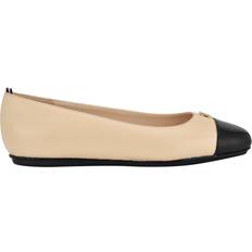 Tommy Hilfiger Shoes Tommy Hilfiger Women's Bekim Cap Toe Ballet Flat Natural, Black