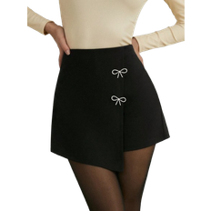 Shein Bowknot Decor Casual Shorts - Solid Color