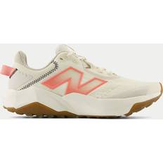 New Balance Women's DynaSoft Nitrel v6 Shoes - Cream