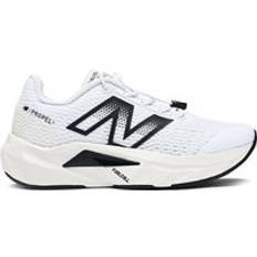 New Balance FuelCell Propel V5 Toggle Closure - Black