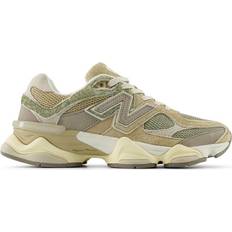 New Balance 9060 Sneakers - Olivine