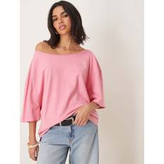 ASOS DESIGN Slouchy Off Shoulder Oversized Tee - Washed Pink