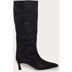 PrettyLittleThing Faux Suede Point Toe Low Heeled Knee High Boots - Black