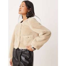 ASOS Petite Jacka Utan Krage Hopfogat Teddymaterial - Vit/A
