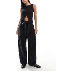 ASOS DESIGN Soft Belted Ankle Grazer Trousers - Black
