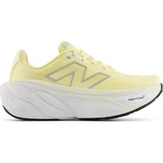 New Balance Women's Fresh Foam X More v5 - Beige/Grey Synthetic