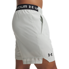 Under Armour Green Shorts Under Armour Vanish Woven 6in Shorts - Green